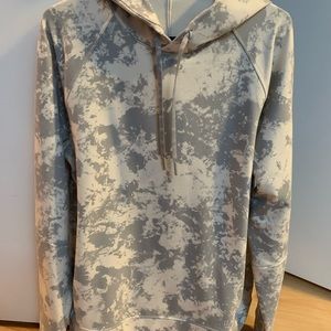 NWOT Lululemon Mens Medium City Pullover hoodie. Color is white opal silver drop